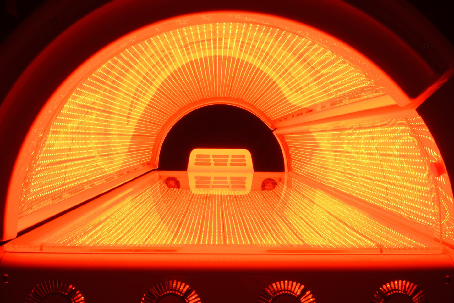 RED LIGHT THERAPHY BED